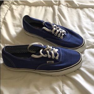 Men’s Navy Lace Vans